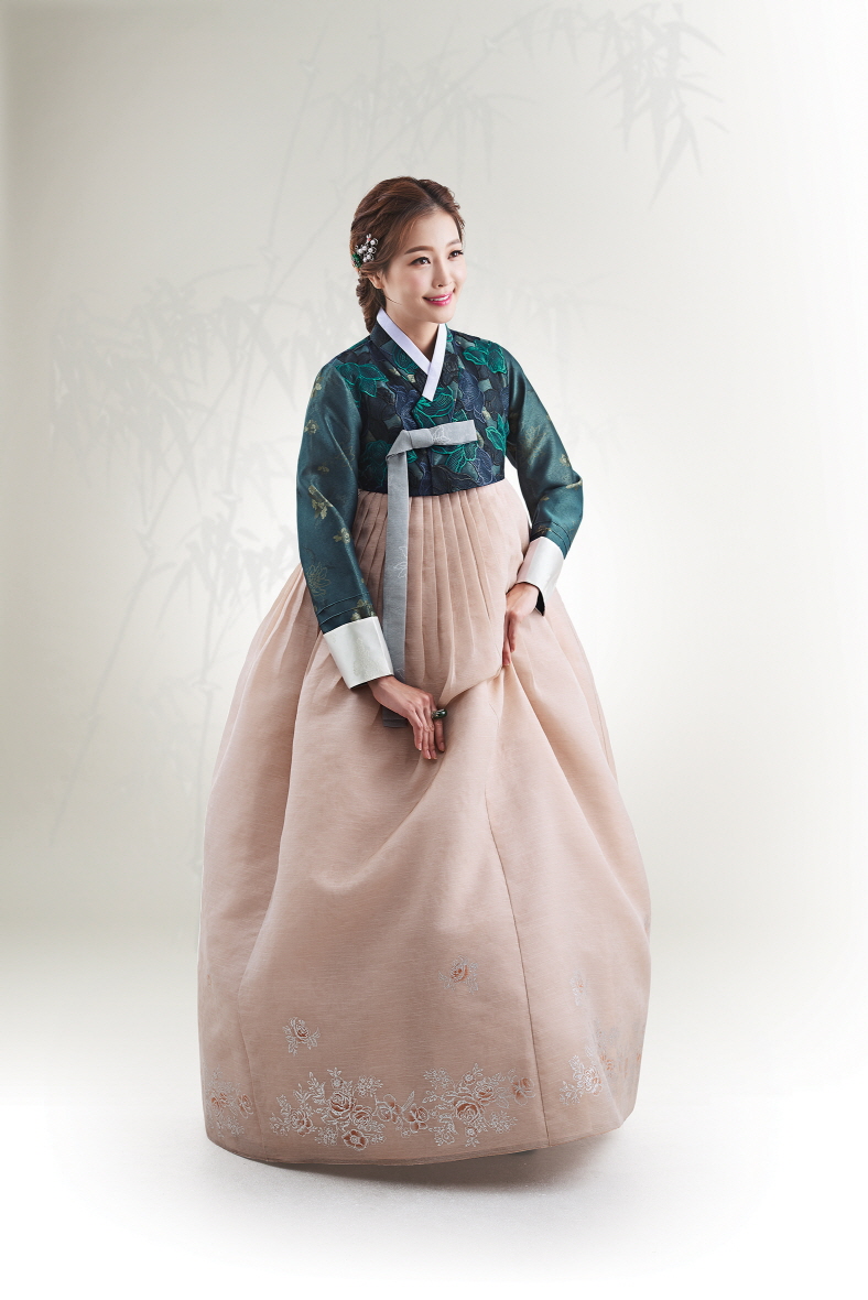 2000769928_nsfD35YR_30f54d4f5e4169c201e55a416969111fc9fc9f7b.jpg 이미지크게보기